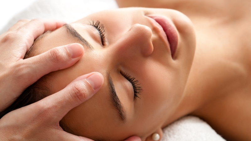 Massagem Relaxante: Uma Pausa Necessária na Sua Rotina